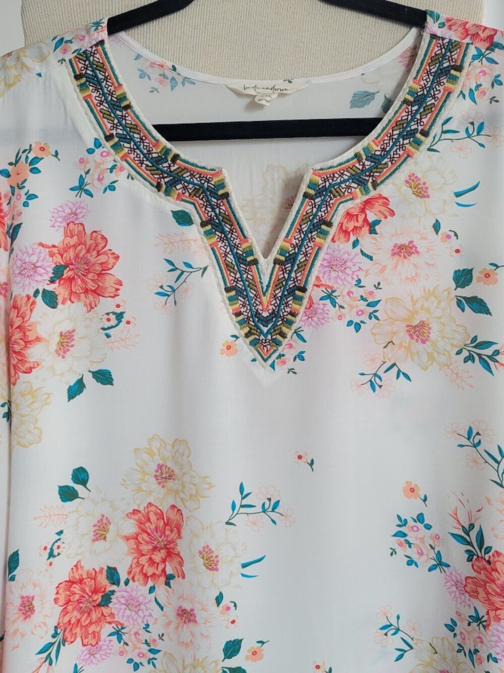 Linda Anderson Peasant Boho Floral 3/4 Sleeve Embroidered Tunic (Plus Size: XXL)